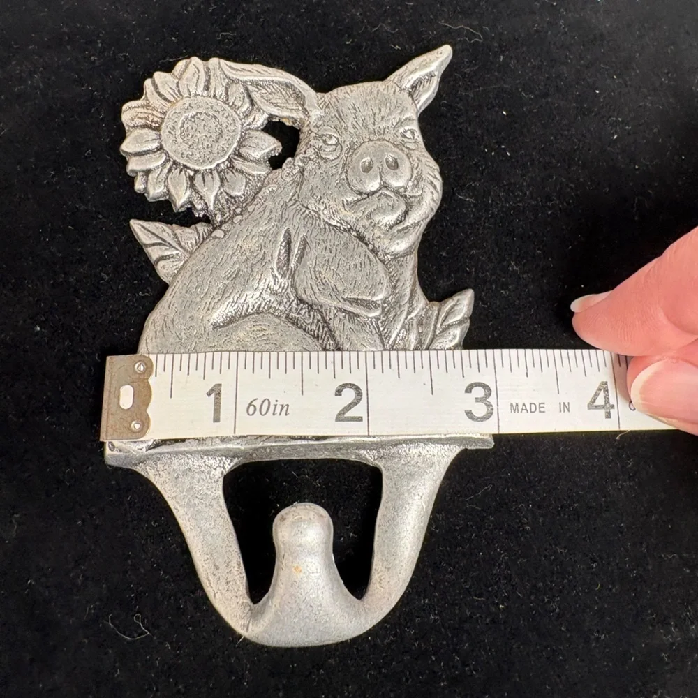 Vintage Carson Pewter Pig with Sunflower Wall Hook